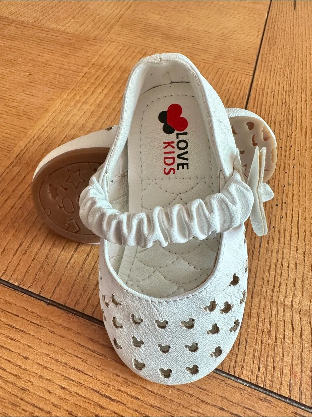 Love Kids White Toddler Mary Jane Shoes with Heart Cutouts